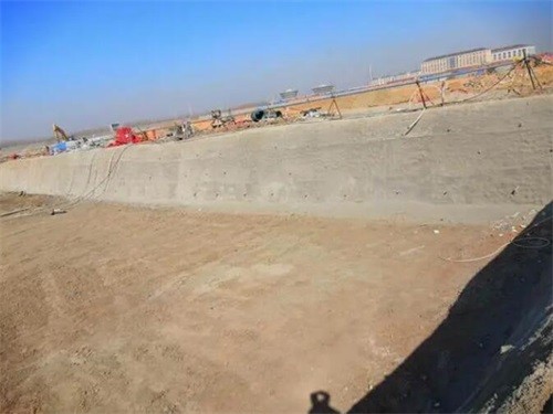 大柴旦高铁桩基础建设